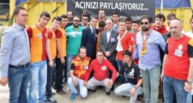 galatasaray-baskani-unal-aysal-soma-da-futbolistan
