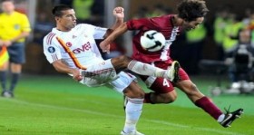 galatasaray bellinzona macinda sike yapilmis futbolistan1