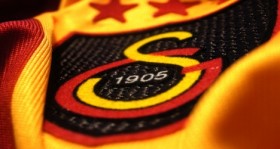 galatasaray-da-beklenen-istifa-futbolistan