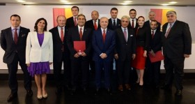 galatasaray-da-gorev-dagilimi-yapildi-futbolistan