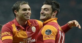 galatasaray-elmander-riera-ujfalusi-ve-culio-ile-yollarini-ayiriyor-futbolistan