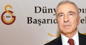 galatasaray in divan toplantisi carsamba gunu yapilacak futbolistan