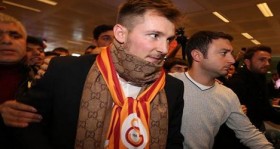 galatasaray-in-yeni-transferi-hajrovic-istanbul-a-geldi-futbolistan