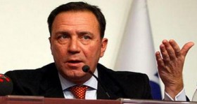 Galatasaray Kulübü İkinci Başkanı Adnan Öztürk Onlarda Zeka Ve Kişilik Yok Futbolistan galatasaray kulubu ikinci baskani adnan ozturk onlarda zeka ve kisilik yok futbolistan