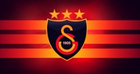 galatasaray-kulubu-nden-sok-aciklama-unal-aysal-a-santaj-yapildi-futbolistan