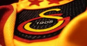 galatasaray-sampiyonluk-kutlamalarini-erteledi-futbolistan