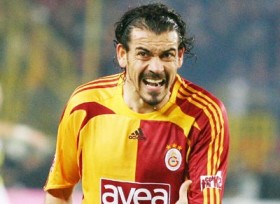 galatasaray servet cetin futbolistan e1304605693670