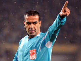 galatasaray trabzospor maci bunyamin gezerin