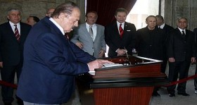 genclerbirligi-doksaninci-yasini-kutluyor-futbolistan