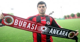 Gençlerbirliği Milan Smiljanic'i renklerine bağladı!.. 2 genclerbirligi-milan-smiljanic-i-renklerine-bagladi-futbolistan