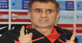 gunes ten burak ve selcuk a gonderme daha oncede bizim oyuncularimiz degillerdi futbolistan
