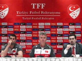 guus hiddink basin toplantisi