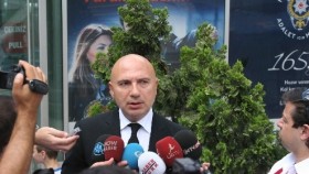 hakan bilal kutlualp ifade icin emniyette futbolistan e1312971172310