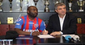 karabukspor lomana lualua yi renklerine bagladi futbolistan
