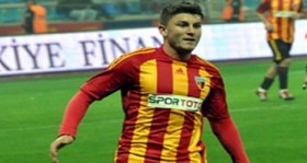 kayserispor-berkay-dabanli-ile-yollarini-ayirdi-futbolistan