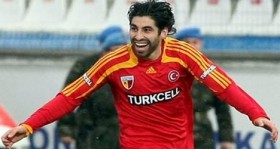 kayserispor-cangele-ile-yollarini-ayirdi-futbolistan