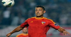 Kayserispor, Malik Fathi ile yollarını ayırdı 2 kayserispor-malik-fathi-ile-yollarini-ayirdi-futbolistan