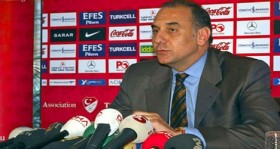 Lütfi Arıboğan'dan Fenerbahçe'ye; Hırsızın hiç mi suçu yok?.. 2 lutfi-aribogan-hirsizin-hic-mi-sucu-yok-futbolistan