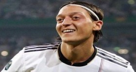 manu-dan-mesut-ozil-icin-real-madrid-e-kirkbes-milyon-euro-