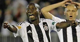 medical park antalyaspor lamine diarra yi renklerine bagladi futbolistan1