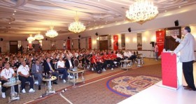 mhk-yaz-semineri-sona-erdi-futbolistan