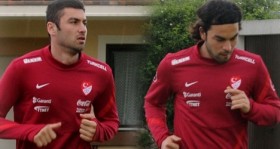 milli takimda oynatilmayan selcuk ve burak genclerbirligi ne karsi forma giyecek futbolistan