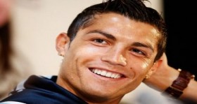 monaco-dan-cristiano-ronaldo-ya-yillik-17-milyon-sterlin-futbolistan