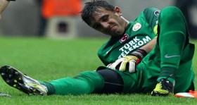 muslera-dan-galatasaray-a-kotu-haber-futbolistan