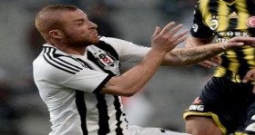 nationalturk-besiktas-li-gokhan-tore-ye-silahli-saldiri-futbolistan