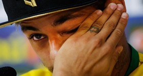 neymar-dan-carpici-aciklama-son-anda-felc-olmaktan-kurtuldum-futbolistan