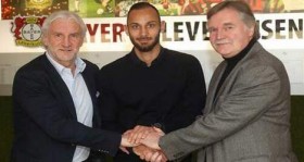 omer-toprak-bayer-leverkusen-ile-sozlesmesini-uzatti-futbolistan