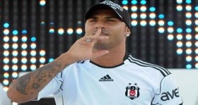 parasini alamayan quaresma dan kulube ihtar futbolistan