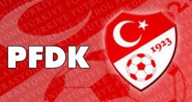 pfdk-dan-besiktas-ve-galatasaray-a-para-cezasi-futbolistan