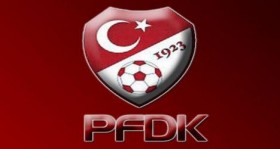 pfdk-kararlari-aciklandi-kurul-okan-buruk-a-bir-mac-ceza-verdi-futbolistan