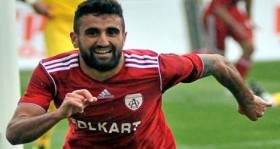 ptt-birinci-ligin-gol-krali-trabzonspor-da-futbolistan