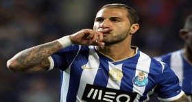 quaresma-dan-gol-sov-q7-porto-arouca-macinda-iki-gol-bir-asist-yapti-futbolistan
