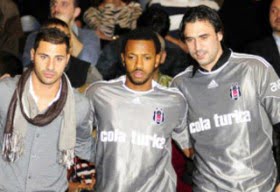 Qquaresma Ve Çetesi Almeida Futbolistan quaresma ve cetesi almeida futbolistan