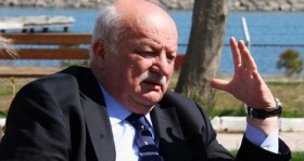 Sadri Şener; Bana şerefsiz dediler. Şerefsiz olmadığımı görecekler. Başkanlığı bırakıyorum 2 sadri-sener-bana-serefsiz-dediler-serefsiz-olmadigimi-gorecekler-baskanligi-birakiyorum-futbolistan