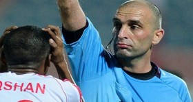 seks-karsiligi-sike-yapan-hakeme-omur-boyu-men-futbolistan