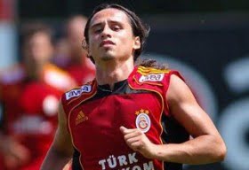 serdarozkandamenajercikti.futbolistan