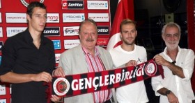 serkan kurtulus ve redosav petrovic genclerbirligi nde futbolistan