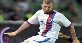 sikeye karisan macar futbolcu laszlo suto tutuklandi futbolistan