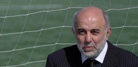 sinan vardar sikecilere af cikmasini istedi futbolistan e1313596084274