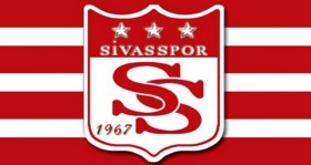 sivasspor-da-ugur-kavuk-mehmet-nas-ve-hayrettin-yerlikaya-ile-yollar-ayrildi-futbolistan
