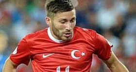 Stuttgart'ta forma giyen milli futbolcu Tunay Torun trafik kazası geçirdi!.. 2 stuttgart-ta-forma-giyen-milli-futbolcu-tunay-torun-trafik-kazasi-gecirdi-futbolistan
