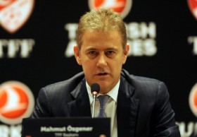 tff baskani mahmut ozgener aday olmayacak futbolistan e1308057619842
