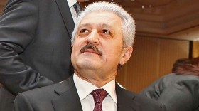 TFF'nin Yeni Patronu Mehmet Ali Aydınlar Futbolistan tffnin yeni patronu mehmet ali aydinlar futbolistan e1309354932967