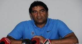 trabzonspor da sok unal karaman gorevi birakti futbolistan