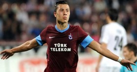 trabzonspor-lu-emre-gural-yogun-bakimda-futbolistan