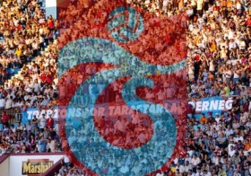 trabzonspor taraftar isyanda futbolistan e1304084253950